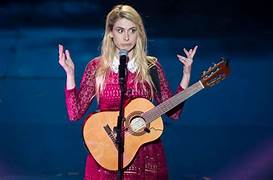 laura laune1